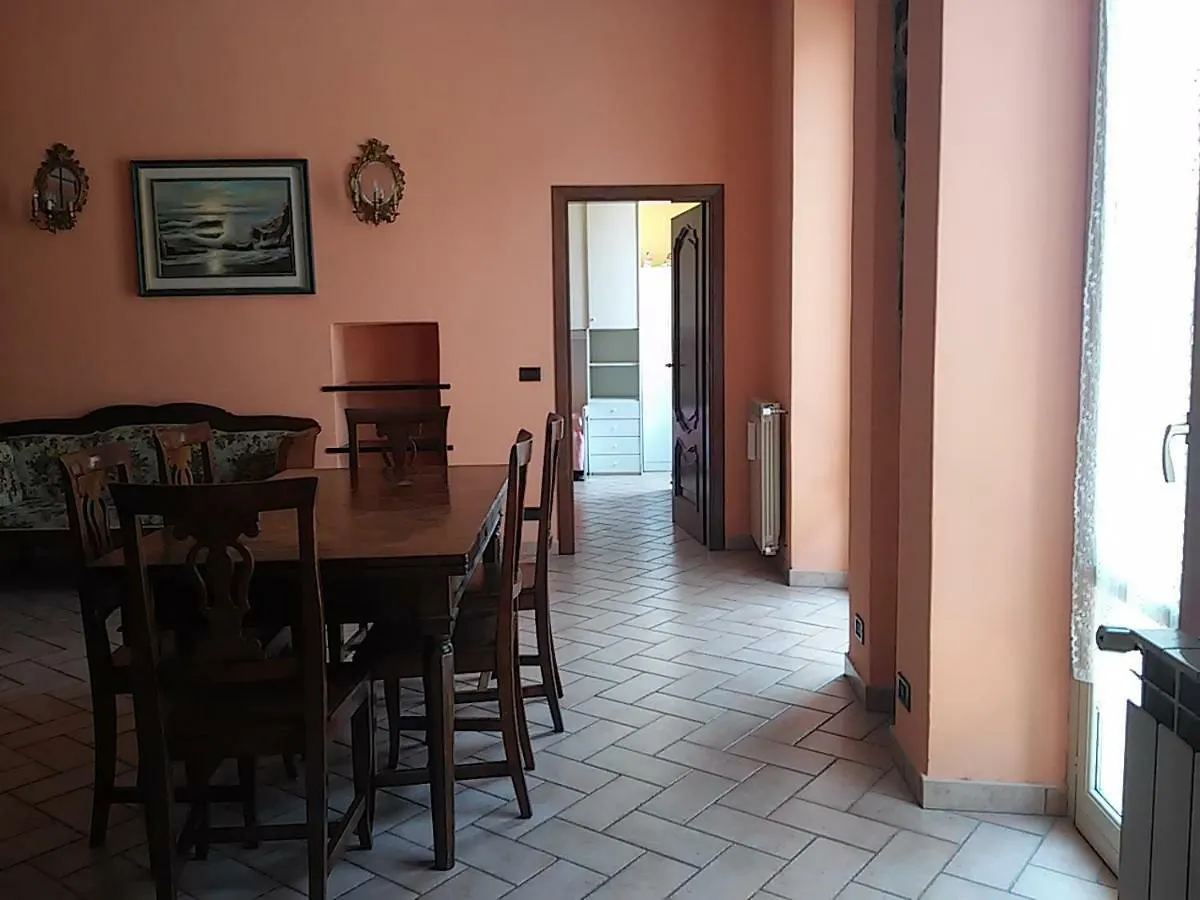 Amber Apartment Levanto Italy